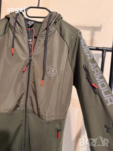 Спортен екип UNDER ARMOUR, снимка 3 - Спортни дрехи, екипи - 56566667