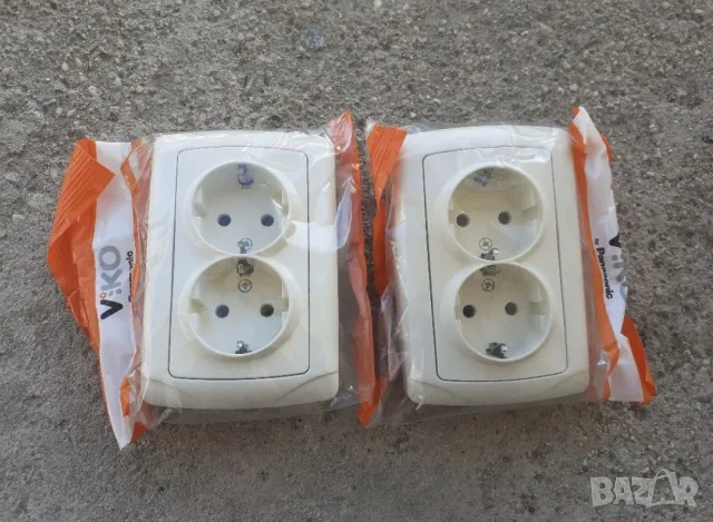 Два двойни контакта