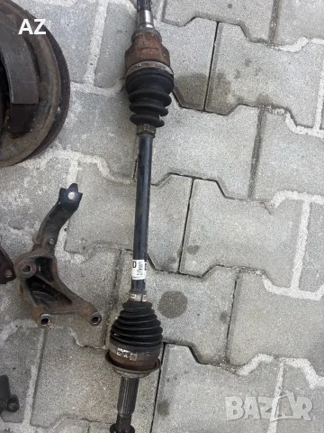 Полуоска Тойота ярис 1.3 87кс 2008 