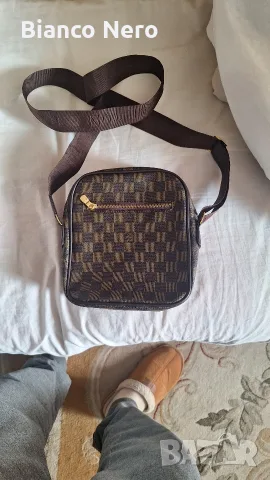 Чанта на Louis Vuitton, снимка 6 - Чанти - 56740694