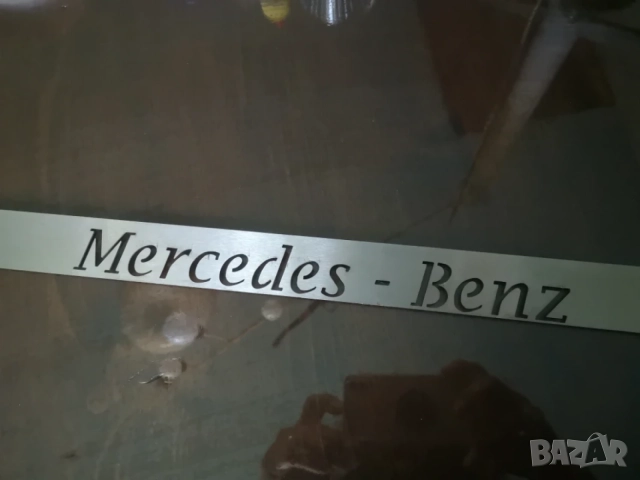 Табела Mercedes Benz неръждаема лазерно рязана