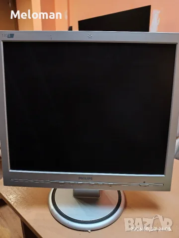 Продавам 17" монитор Philips 170S6FS