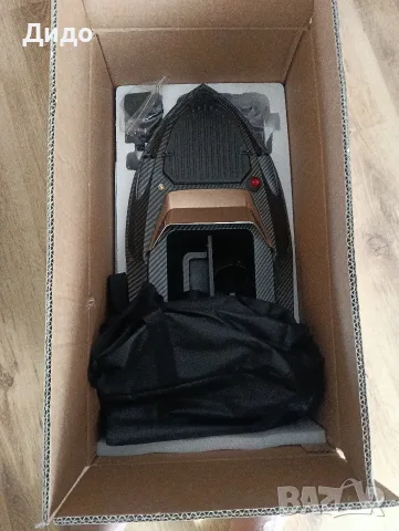 Лодка за захранка Flytec V080 с GPS, снимка 9 - Такъми - 56675042