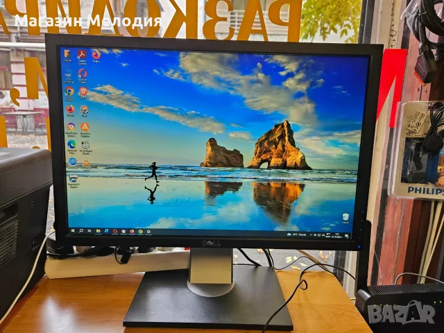 Монитор DELL P2210 Professional – Доказано японско/американско качество, перфектен за работа и офис