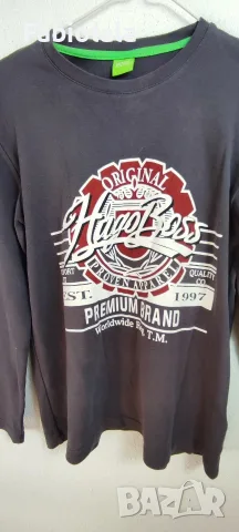 Hugo Boss sweater M, снимка 3 - Тениски - 56566412