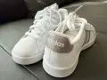 Adidas маратонки 32 размер, снимка 4