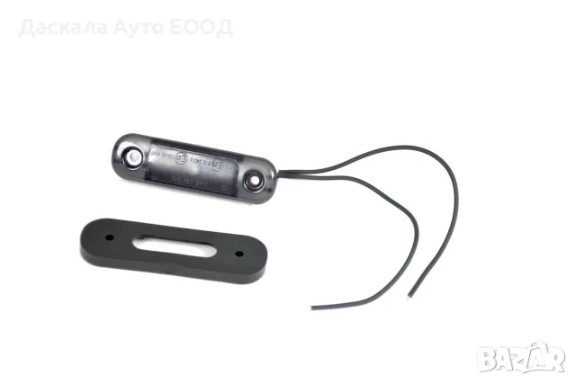 1бр. ЛЕД LED габарити с 3 диода с опушено стъкло BLACK SMOKED 12-24V, червен, Полша