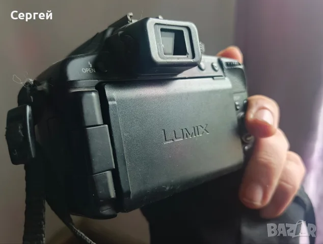 Продавам Panasonic Lumix fz100, снимка 2 - Фотоапарати - 56677444