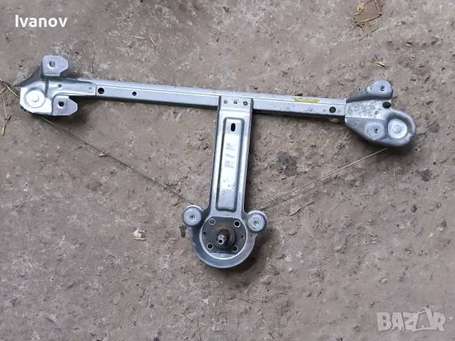 Заден ляв стъклоповдигач механизъм врата за Опел Астра Х Opel Astra H 