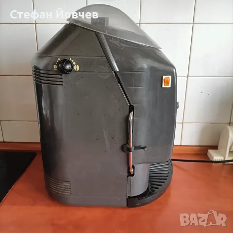 Продавам кафе автомат, снимка 2 - Кафемашини - 25975893