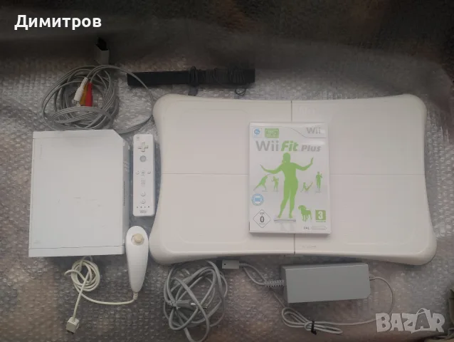 Nintendo Wii+balance board+wii fit game 