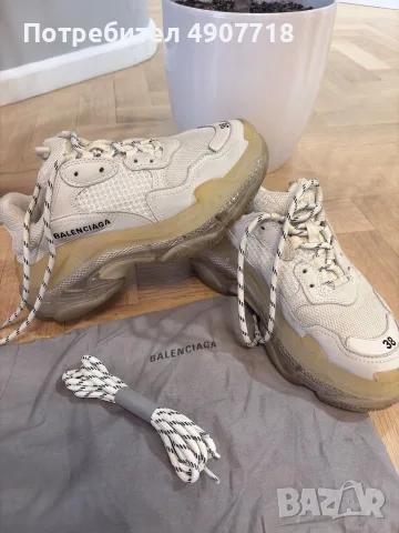 Оригинални маратонки Balenciaga Triple S 