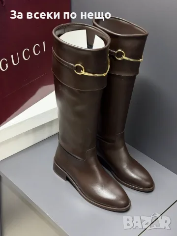 Gucci Луксозни Дамски Кожени Ботуши Със Златен Horsebit Детайл - Кафеви Или Черни Код E307