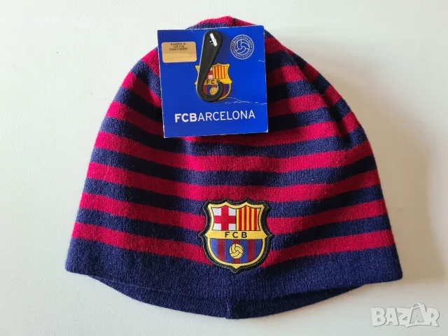 Зимна шапка на Barcelona Барселона чисто нова