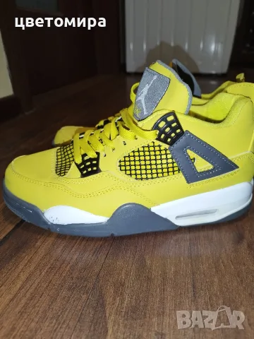 Nike Jordan ретро 4 номер 42 ново!