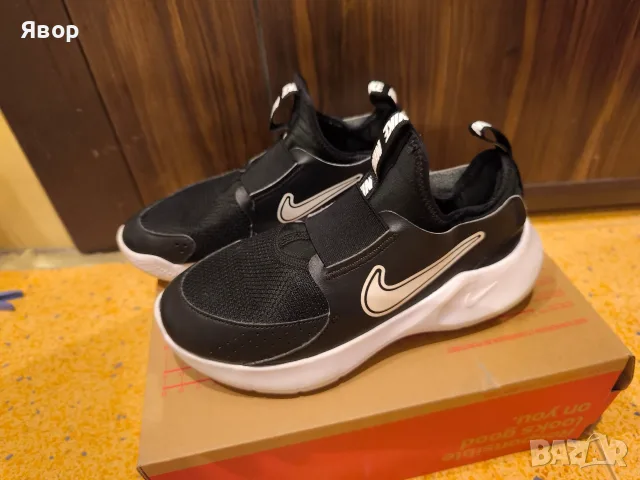 Детски маратонки Nike , снимка 2 - Детски маратонки - 56744832