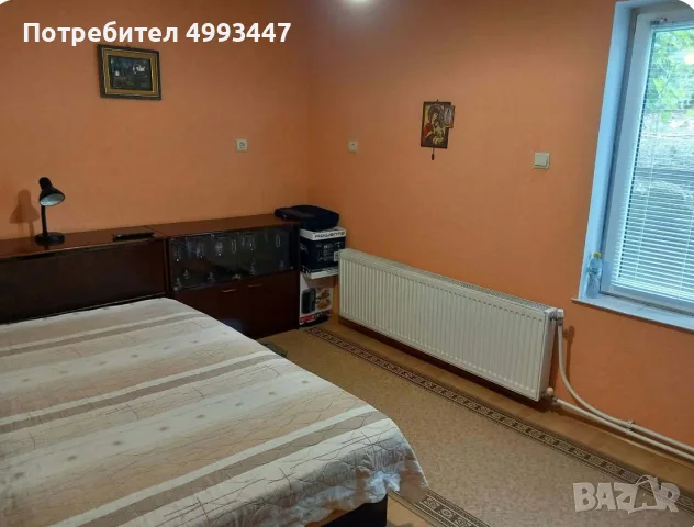Двуетажна къща в кв. Изгрев, снимка 3 - Къщи - 56712879
