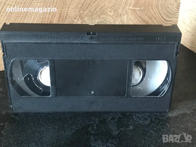 Видеокасета. “ Гарфилд “  Озвучен на български VHS, снимка 5 - Други жанрове - 55306187