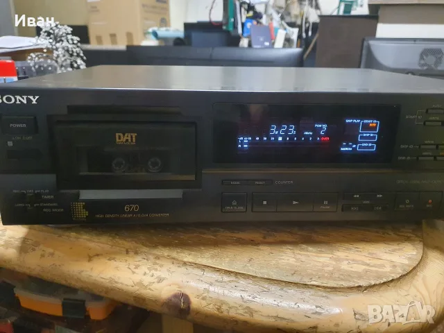 DAT RECORDER SONY 670