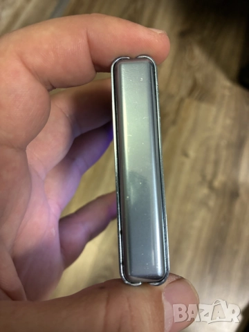 Motorola Razr 40 Ultra - за ремонт, снимка 6 - Motorola - 56570888