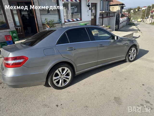 Мерцедес Е 220 Дизел , снимка 2 - Автомобили и джипове - 56659270