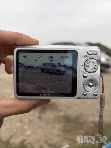 Фотоапарат Sony cyber-shot, снимка 3 - Фотоапарати - 56745587