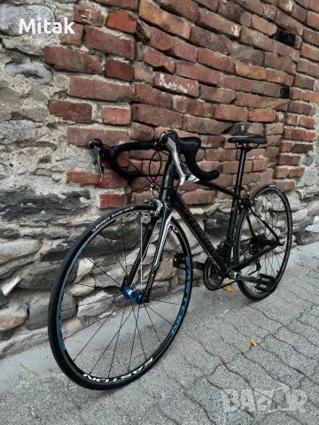 Шосеен Велосипед Specialized, снимка 2 - Велосипеди - 56742819