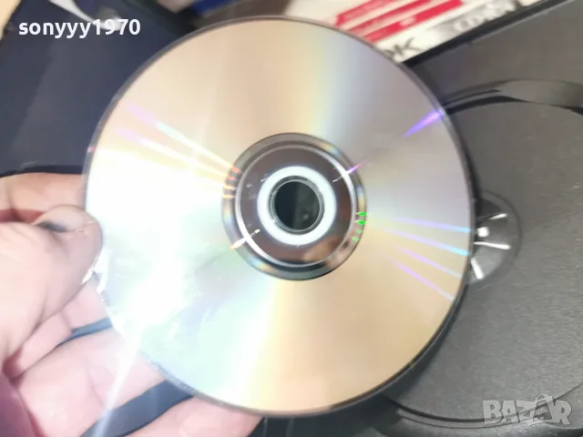 СБЛЪСЪК В БРОНКС-DVD 2110262114H2E8R, снимка 14 - DVD филми - 56601644