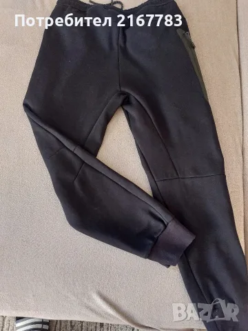 долнище nike tech fleece , снимка 2 - Спортни дрехи, екипи - 56645546