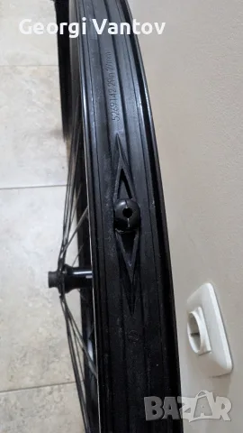 Капли Bontrager с Shimano главини, снимка 3 - Части за велосипеди - 56585767