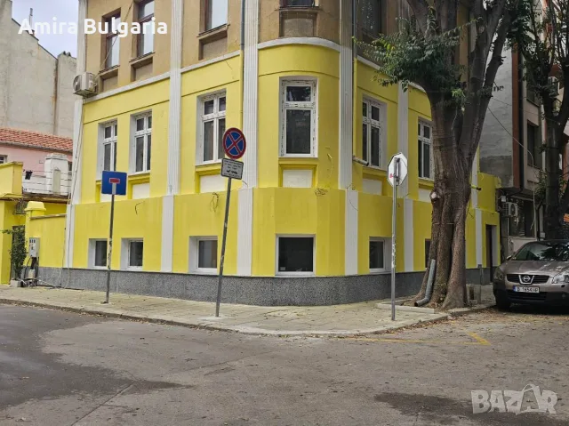 Партер в идеален център - Варна