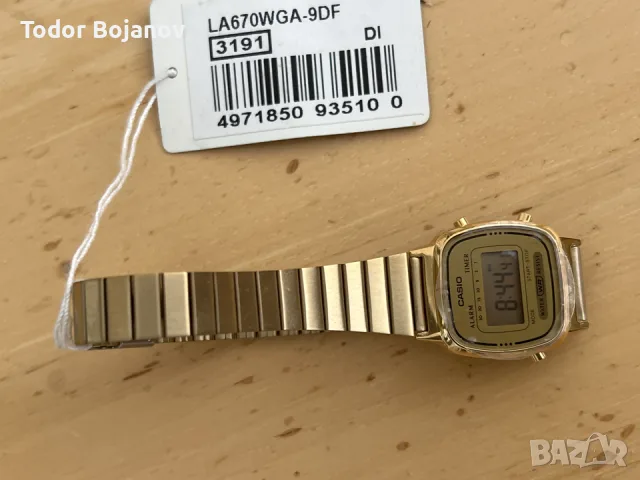 Чисто нов часовник Casio Vintage LA670WGA-9DF – златист