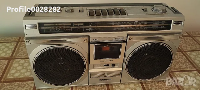Радиокасетофон Sanyo M9935K , снимка 3 - Радиокасетофони, транзистори - 56560901