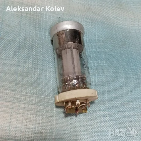 За радиолюбители 
