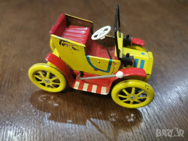 стара желязна играчка