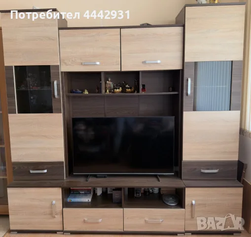 Гардероб с четири врати