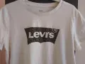Тениска с гламурче на Levi's , снимка 2