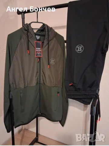 Спортен екип на UNDER ARMOUR , снимка 5 - Спортни дрехи, екипи - 56591233