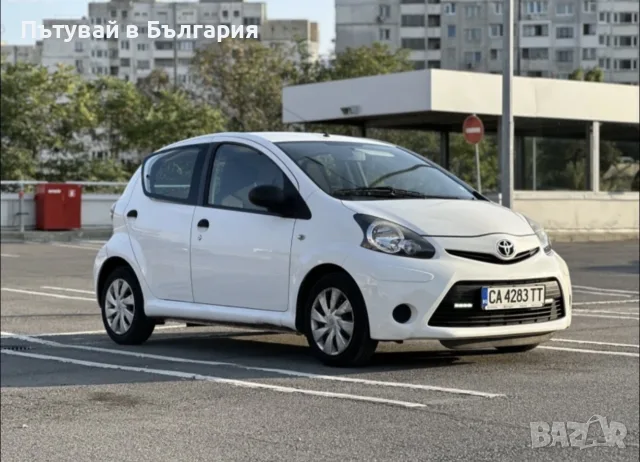 Кола под наем СОФИЯ - Toyota Aygo 2013 - Бензин - Ръчни скорости