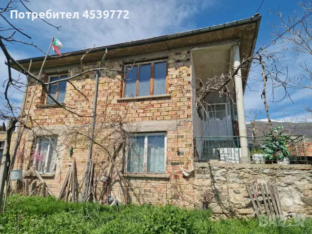 Двуетажна къща с. Васил Левски, снимка 5 - Къщи - 51094269