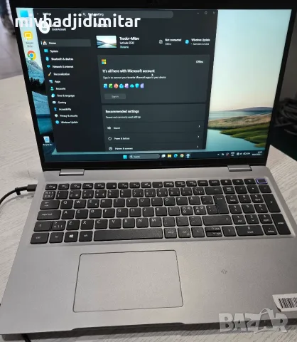 Лаптоп Dell - i5 - 1235U / 16 RAM / 512 GB SSD