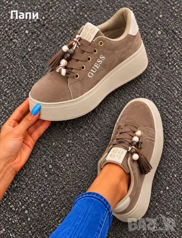 Дамски маратонки Guess в два цвята , снимка 2 - Маратонки - 56634856