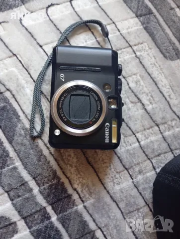 Предлагам си личната колекция от хубави фотоапарати и видео камери.