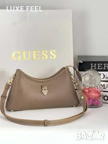 Guess ✨Дамски Чанти , снимка 7 - Чанти - 56554358