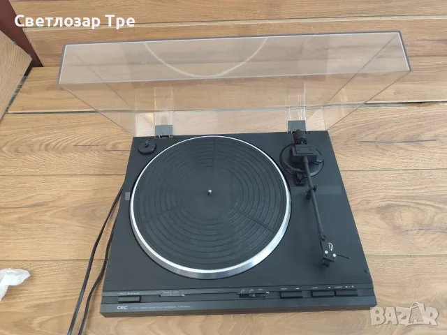 C.E.C.  ST750 Грамофон.Автомат, снимка 2 - Грамофони - 56621179