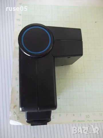 Светкавица "Vivitar 2800 Auto Thyristor" работеща, снимка 4 - Светкавици, студийно осветление - 56658093