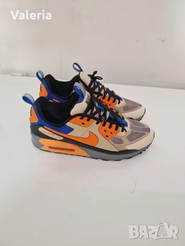 продавам  маратонки nike 