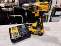 Акумулаторен Винтоверт DEWALT DCD790 , снимка 1