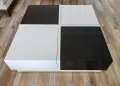 Квадратна холна маса, снимка 1