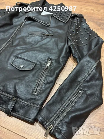 Мъжко кожено яке Bershka, снимка 2 - Якета - 56556199